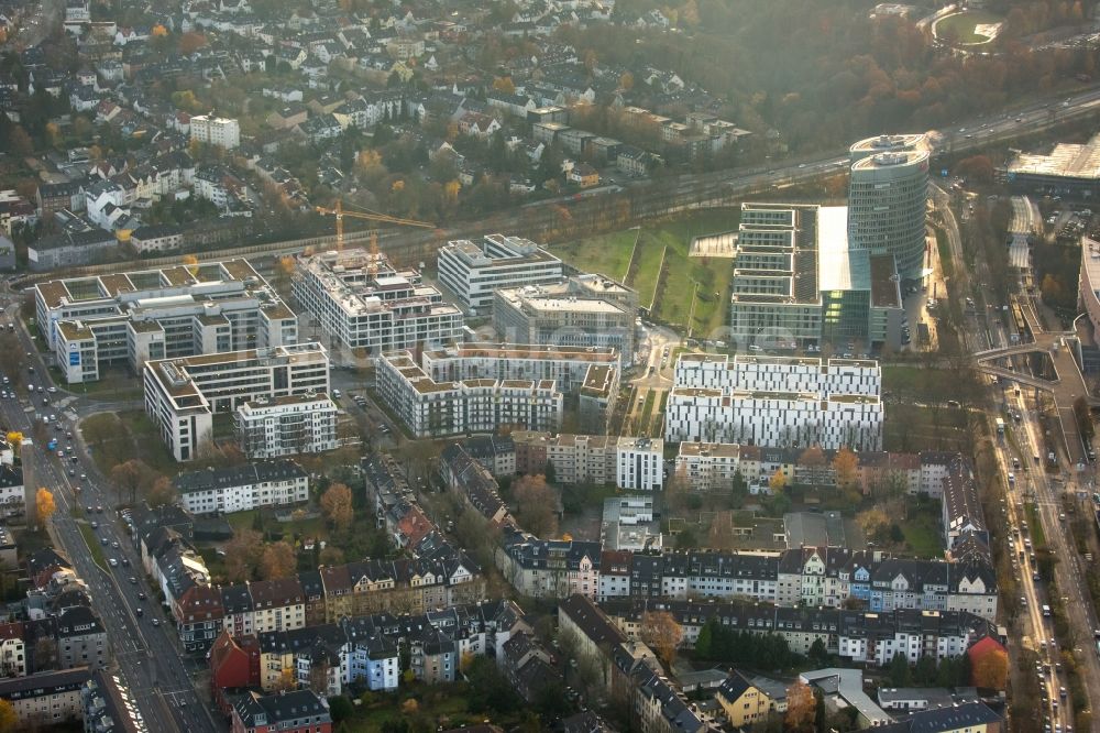 Essen aus der Vogelperspektive: Baustelle zum Neubau eines Büro- und Geschäftshauses Messeallee - Luxemburger Straße - Straßburger Straße in Essen im Bundesland Nordrhein-Westfalen