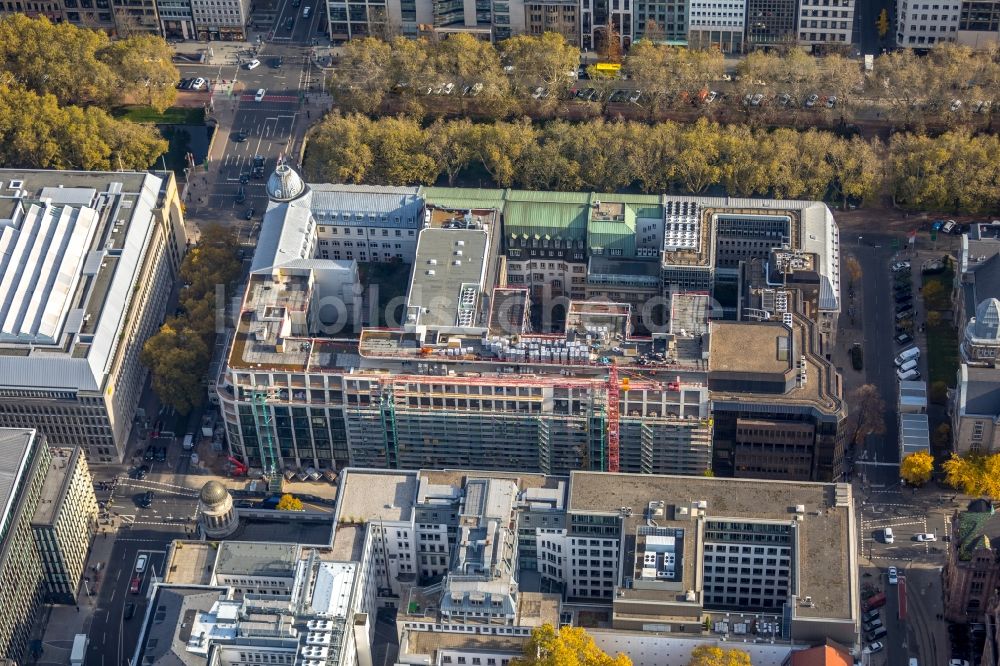 Düsseldorf von oben - Baustelle zum Neubau eines Büro- und Geschäftshauses KÖ-QUARTIER in Düsseldorf im Bundesland Nordrhein-Westfalen, Deutschland