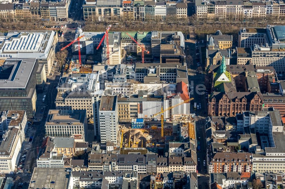 Düsseldorf aus der Vogelperspektive: Baustelle zum Neubau eines Büro- und Geschäftshauses KÖ-QUARTIER an der Königsallee - Breite Straße in Düsseldorf im Bundesland Nordrhein-Westfalen, Deutschland