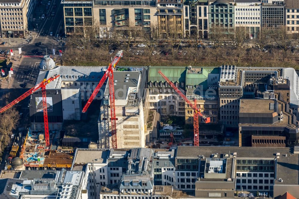 Luftbild Düsseldorf - Baustelle zum Neubau eines Büro- und Geschäftshauses KÖ-QUARTIER an der Königsallee - Breite Straße in Düsseldorf im Bundesland Nordrhein-Westfalen, Deutschland