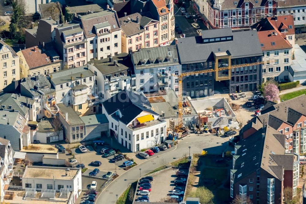 Hagen aus der Vogelperspektive: Baustelle zum Neubau eines Büro- und Geschäftshauses der Wulff Bau-GmbH & Co. KG am Hüttenplatz im Ortsteil Haspe in Hagen im Bundesland Nordrhein-Westfalen