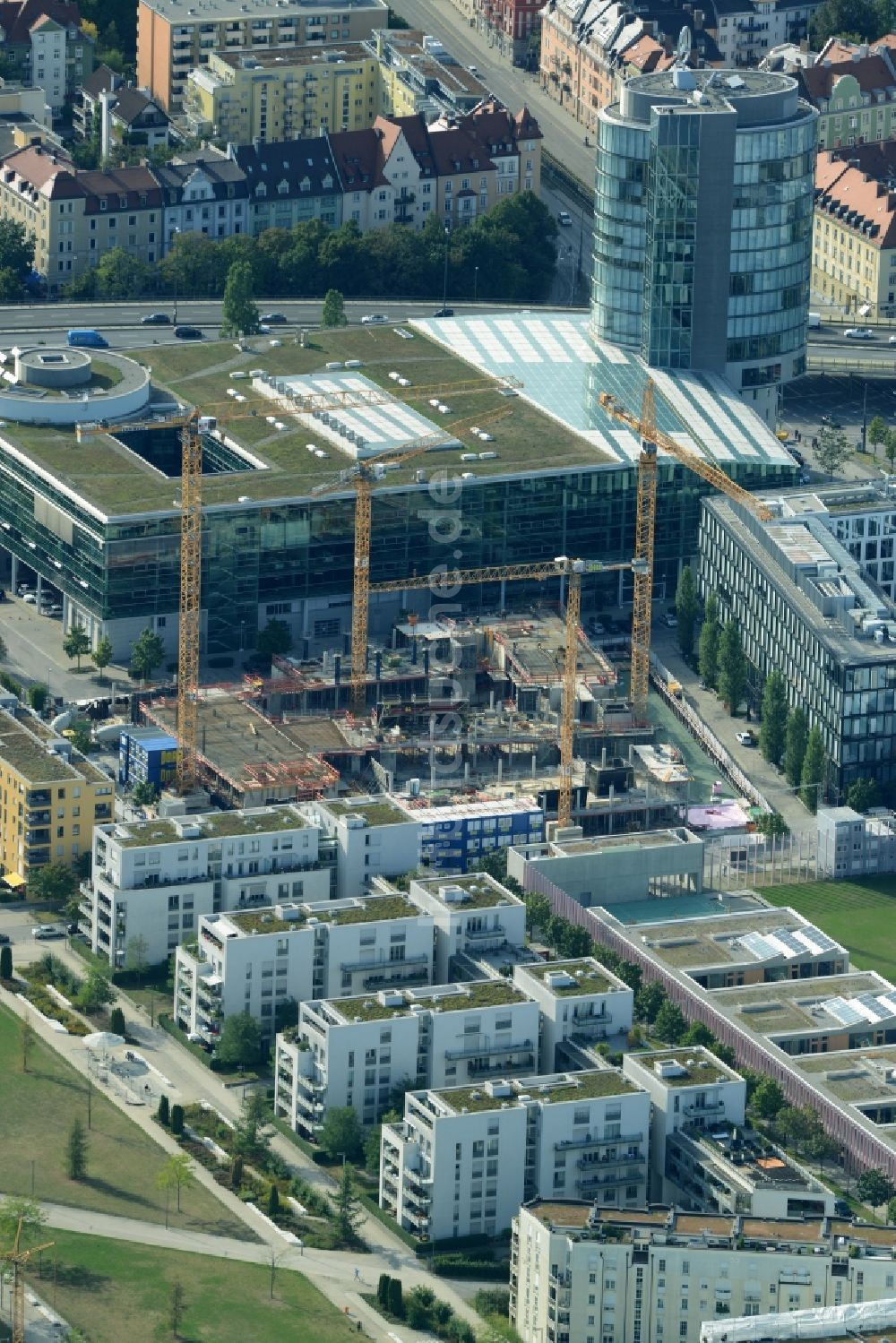 Luftbild München - Baustelle zum Neubau Bürogebäude NOVE im Arnulfpark in München im Bundesland Bayern