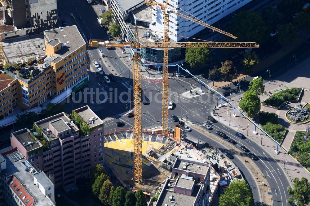 Berlin aus der Vogelperspektive: Baustelle zum Neubau des Bürohaus- Gebäude Nürnberger Straße im Ortsteil Charlottenburg in Berlin, Deutschland