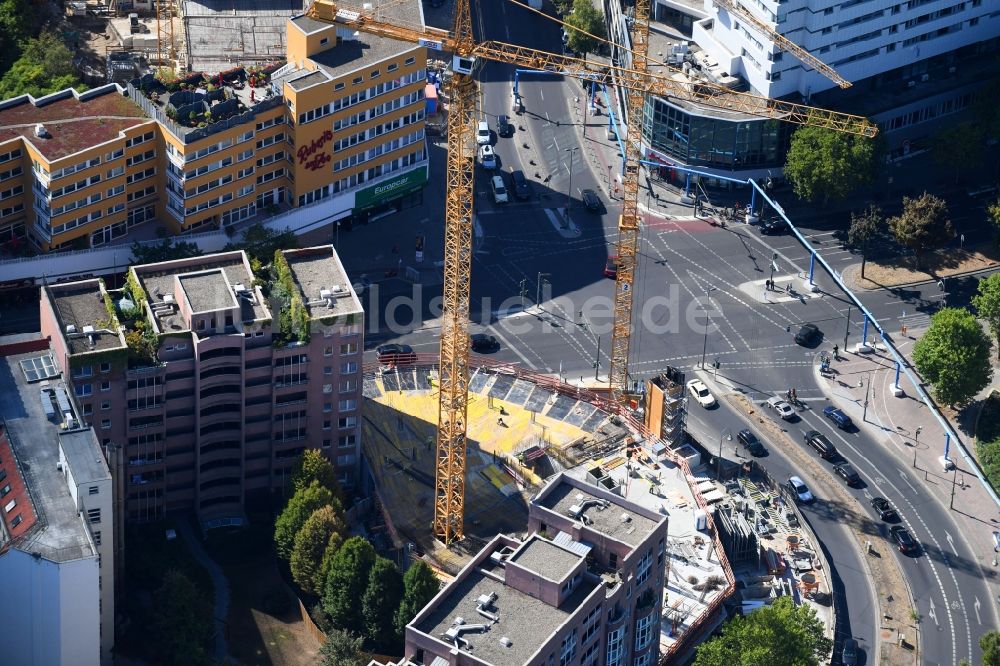 Luftbild Berlin - Baustelle zum Neubau des Bürohaus- Gebäude Nürnberger Straße im Ortsteil Charlottenburg in Berlin, Deutschland