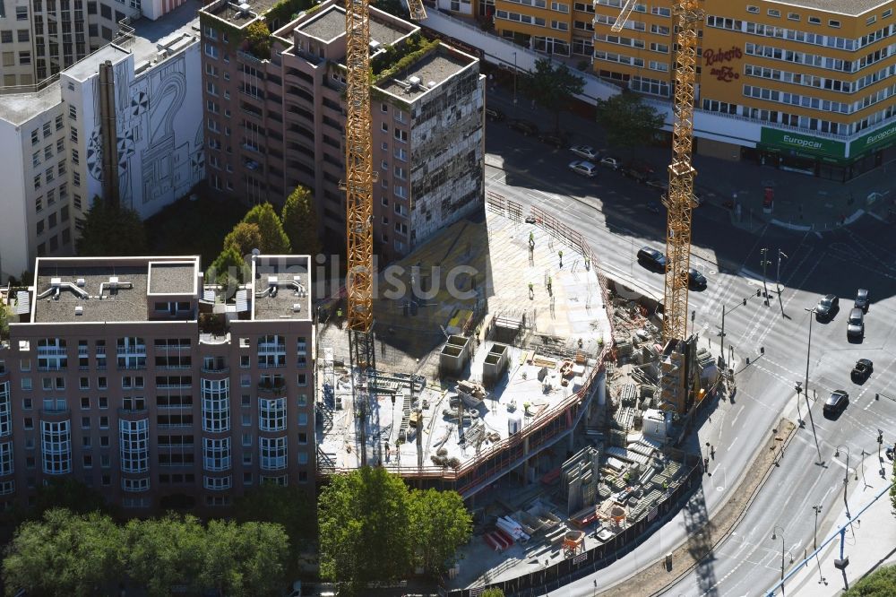 Berlin von oben - Baustelle zum Neubau des Bürohaus- Gebäude Nürnberger Straße im Ortsteil Charlottenburg in Berlin, Deutschland