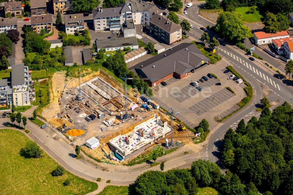 Witten aus der Vogelperspektive: Baustelle zum Neubau eines Bürokomplexes neben der Netto Filiale an der Rosi-Wolfstein-Straße im Stadtteil Annen in Witten im Bundesland Nordrhein-Westfalen