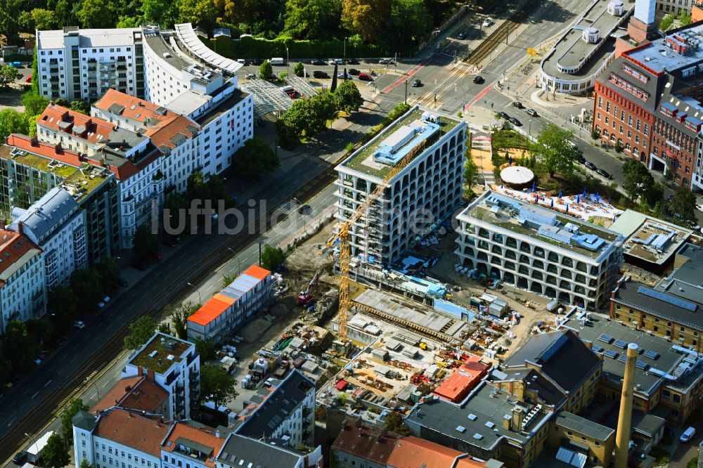 Berlin aus der Vogelperspektive: Baustelle zum Neubau Bötzow Campus im Ortsteil Prenzlauer Berg in Berlin, Deutschland