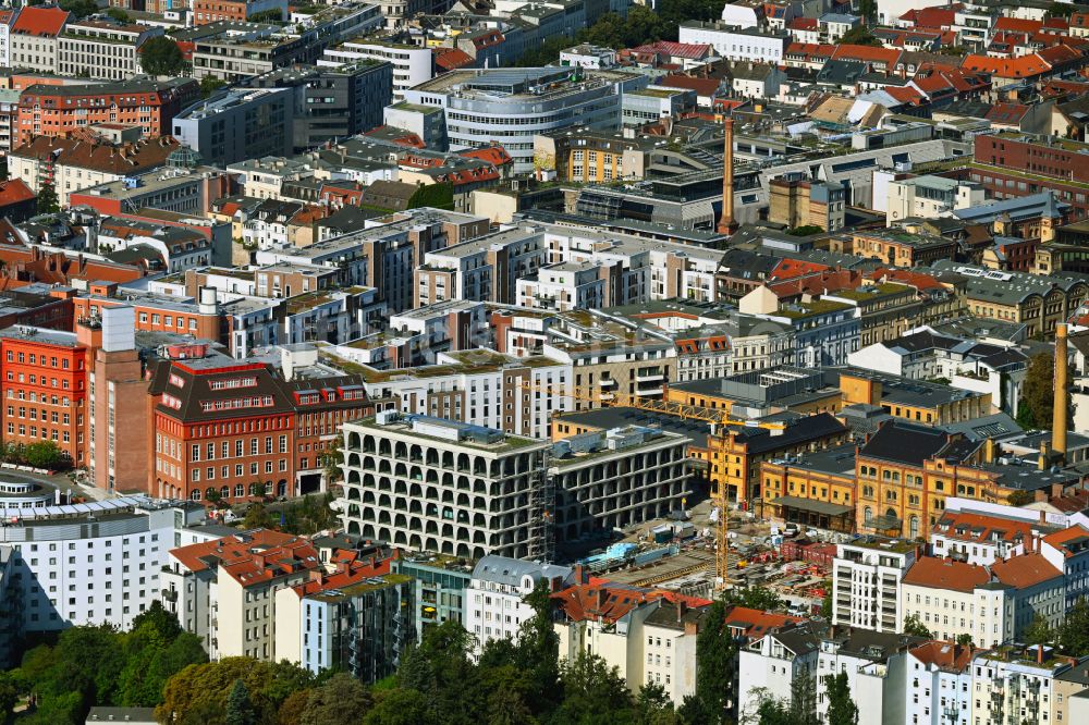 Luftbild Berlin - Baustelle zum Neubau Bötzow Campus im Ortsteil Prenzlauer Berg in Berlin, Deutschland