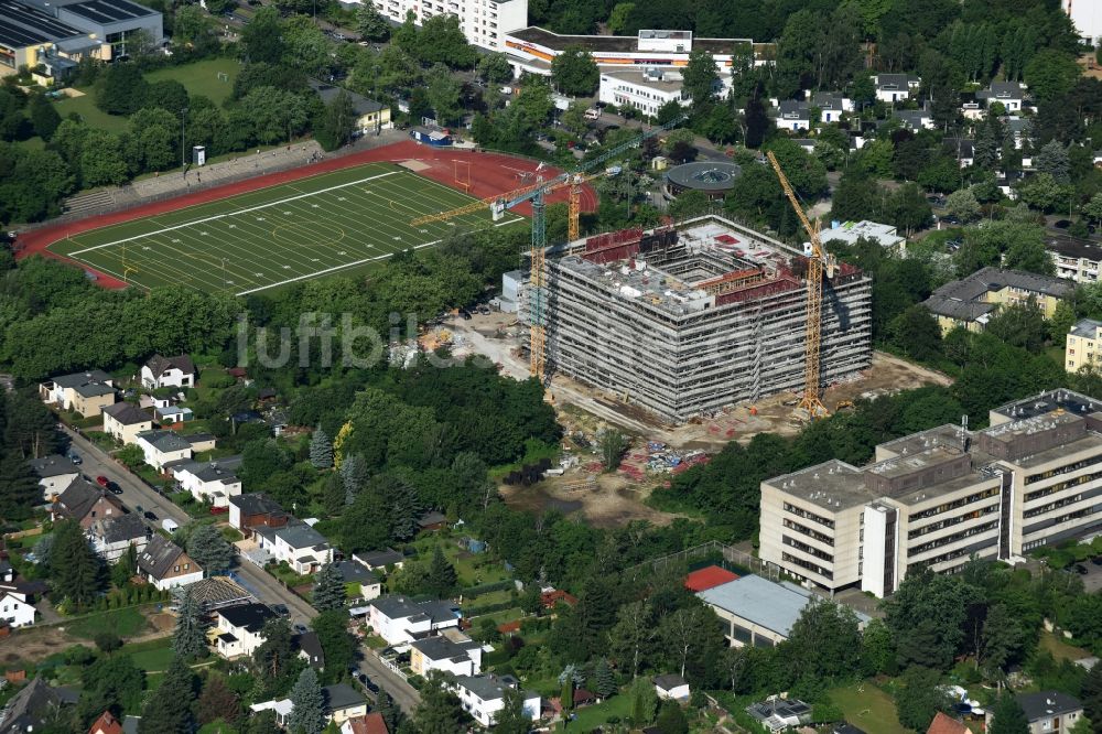 Luftaufnahme Berlin - Baustelle zum Neubau des Campus- Gebäudes der Fachhochschule OSZ Lise Meitner in Berlin