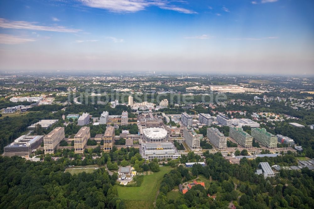 Bochum aus der Vogelperspektive: Baustelle zum Neubau am Campus der RUB Ruhr-Universität Bochum im Bundesland Nordrhein-Westfalen