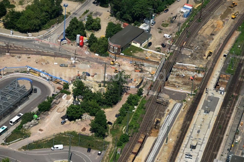 Luftaufnahme Magdeburg - Baustelle zum Neubau des Citytunnels im Zuge der Bahnbrückensanierung der Deutschen Bahn in Magdeburg im Bundesland Sachsen-Anhalt