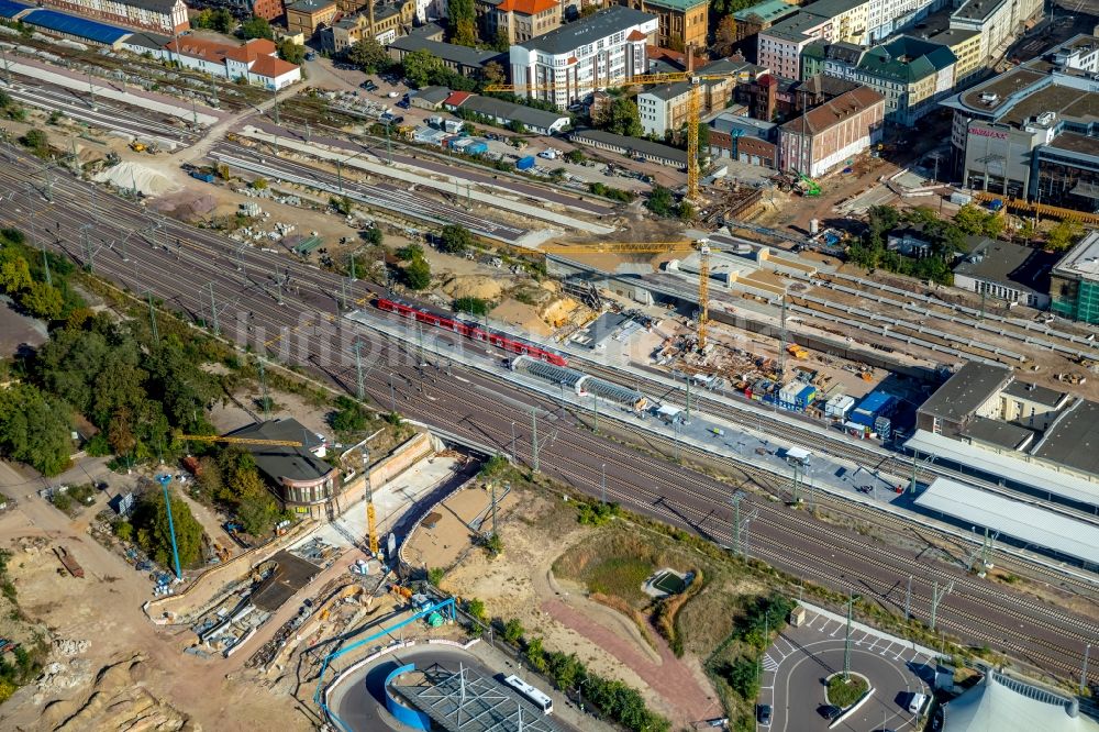 Luftaufnahme Magdeburg - Baustelle zum Neubau des Citytunnels im Zuge der Bahnbrückensanierung der Deutschen Bahn in Magdeburg im Bundesland Sachsen-Anhalt