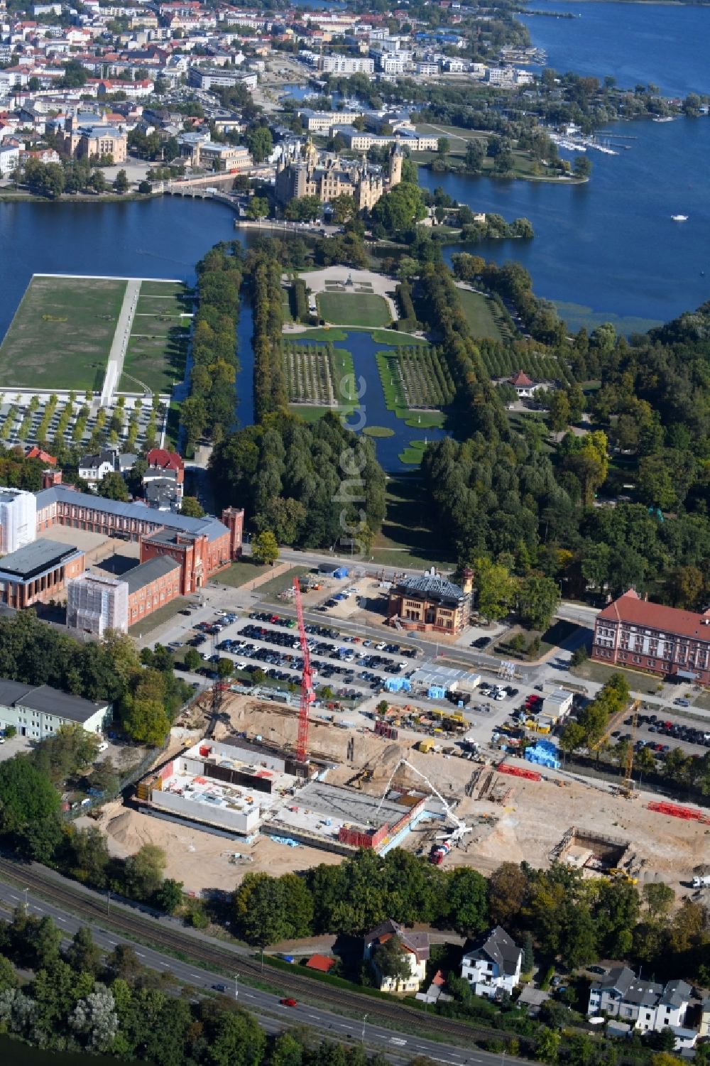 Luftaufnahme Schwerin - Baustelle zum Neubau von Depots und Werkstätten in Schwerin im Bundesland Mecklenburg-Vorpommern, Deutschland