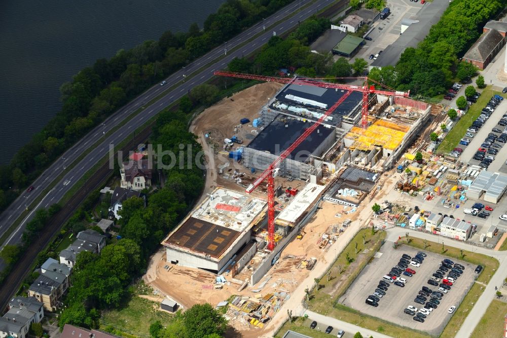 Luftbild Schwerin - Baustelle zum Neubau von Depots und Werkstätten in Schwerin im Bundesland Mecklenburg-Vorpommern, Deutschland