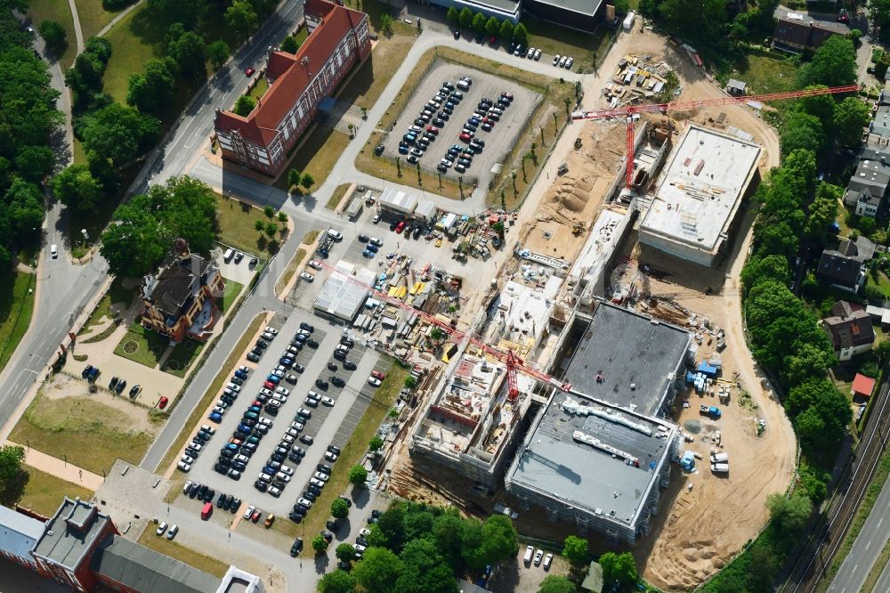 Luftaufnahme Schwerin - Baustelle zum Neubau von Depots und Werkstätten in Schwerin im Bundesland Mecklenburg-Vorpommern, Deutschland