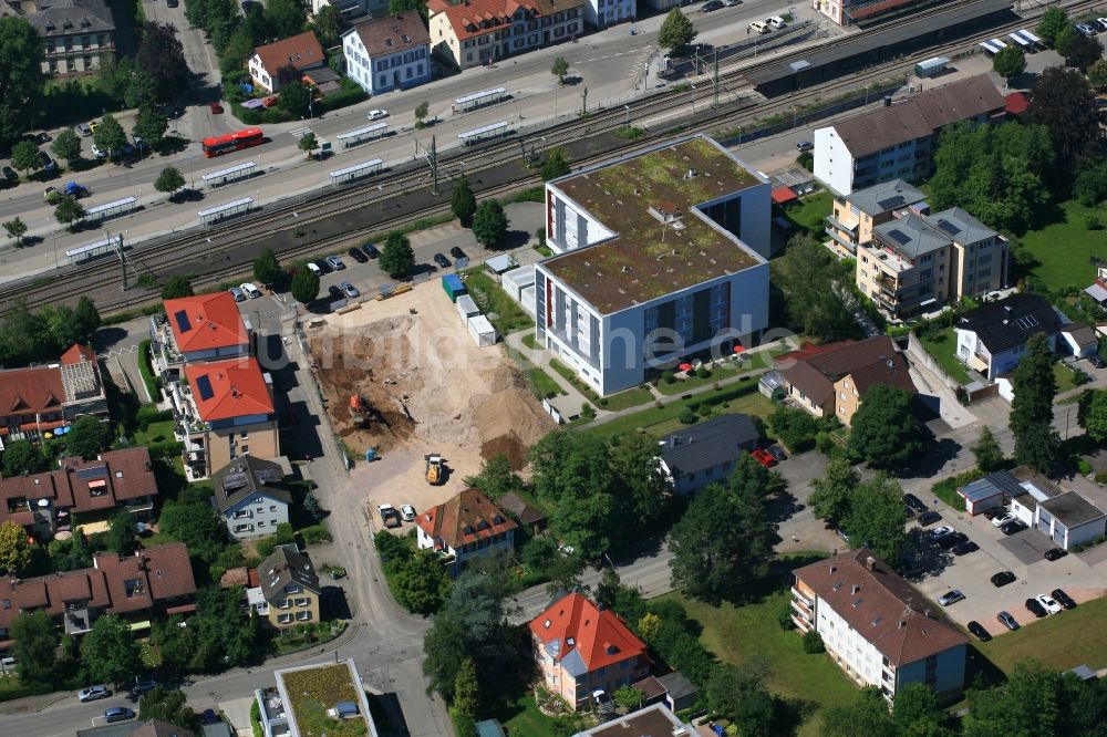 Luftaufnahme Schopfheim - Baustelle zum Neubau des Dietrich Bonhoeffer Haus des ESW, Evangelisches Sozialwerk Wiesental beim Pflegeheim Georg-Reinhardt-Haus in Schopfheim im Bundesland Baden-Württemberg, Deutschland