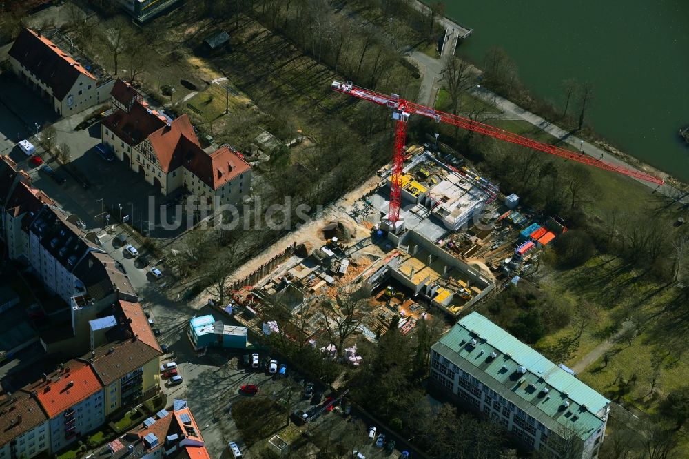 Nürnberg von oben - Baustelle zum Neubau dreier Wohnhäuser in der Veilhofstraße im Ortsteil Veilhof in Nürnberg im Bundesland Bayern, Deutschland