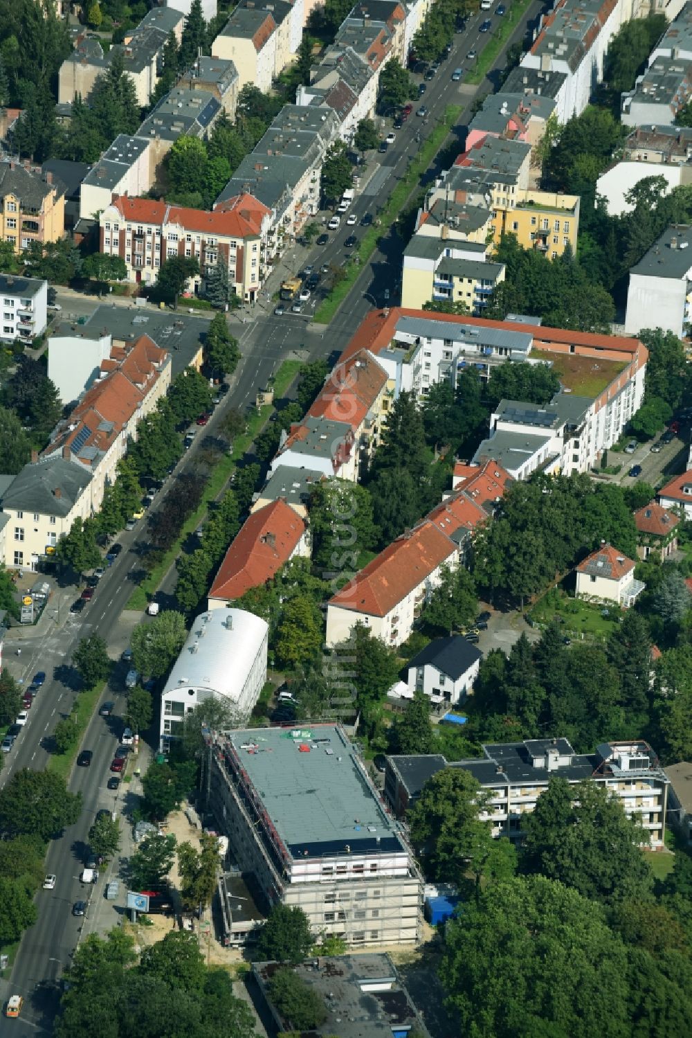 Luftbild Berlin - Baustelle zum Neubau des DRK-Blutspendedienst Nord-Ost am Hindenburgdamm im Ortsteil Steglitz in Berlin, Deutschland