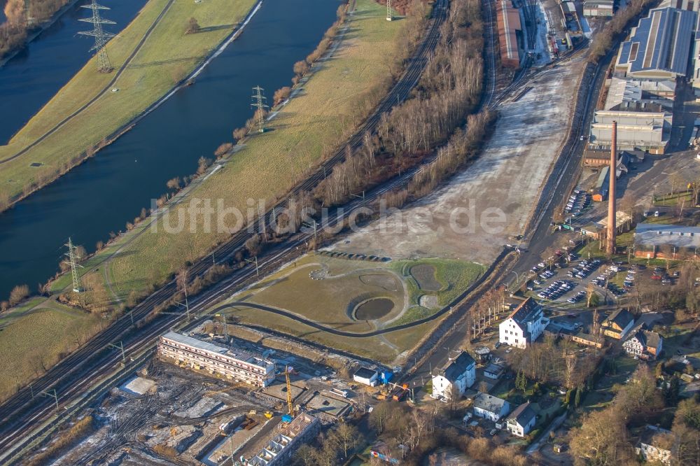 Bochum aus der Vogelperspektive: Baustelle zum Neubau einer Einfamilienhaus-Wohnanlage am Rande des Ruhrauenparkes in der Nähe der Ruhr im Ortsteil Dahlhausen in Bochum im Bundesland Nordrhein-Westfalen