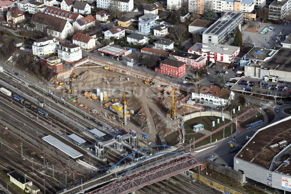 Weil am Rhein aus der Vogelperspektive: Baustelle zum Neubau des Einkaufszentrum Dreiländergalerie an der Friedensbrücke beim Bahnhof in Weil am Rhein im Bundesland Baden-Württemberg, Deutschland