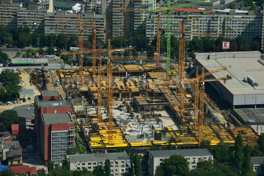 Luftbild Bukarest - Baustelle zum Neubau des Einkaufszentrum Mega Mall Bucharest an der Pierre de Coubert in Bukarest in Rumänien