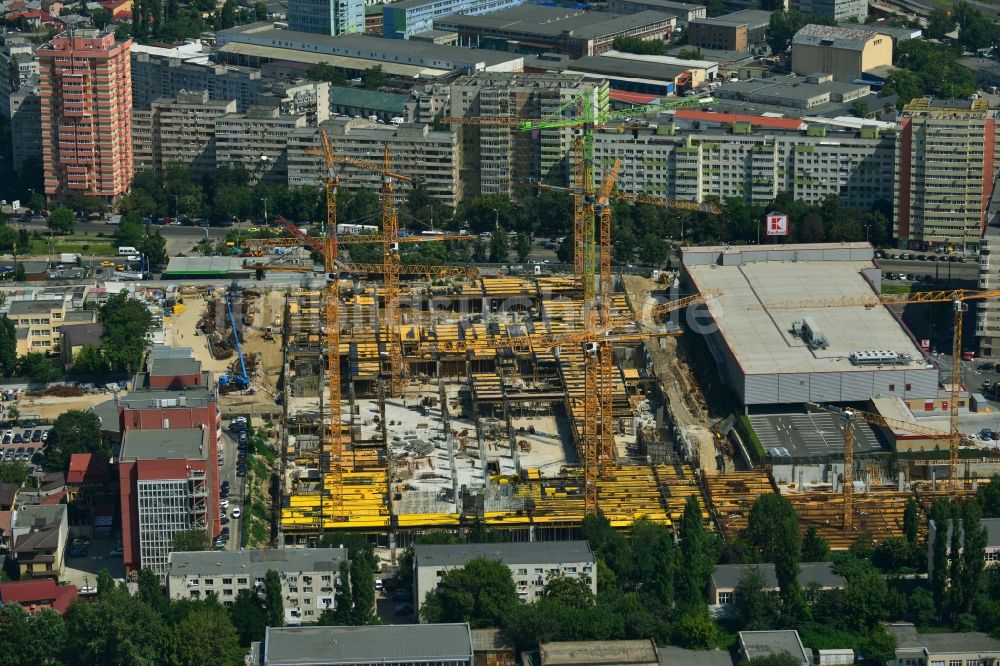 Luftbild Bukarest - Baustelle zum Neubau des Einkaufszentrum Mega Mall Bucharest an der Pierre de Coubert in Bukarest in Rumänien