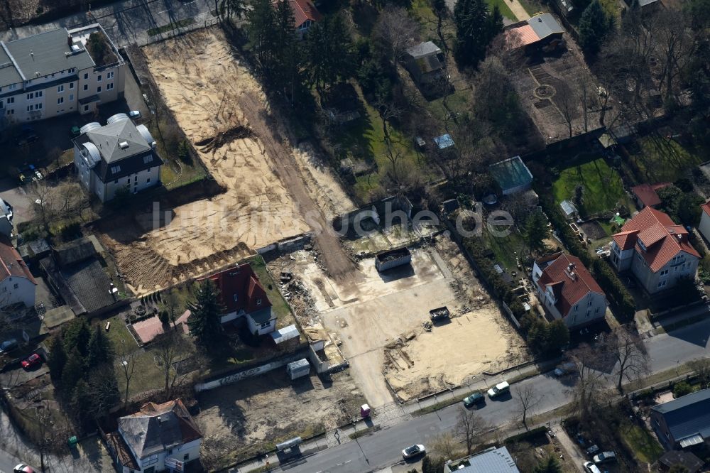 Berlin von oben - Baustelle zum Neubau eines Einkaufszentrums der Lidl Dienstleistung GmbH & Co. KG in Mahlsdorf in Berlin