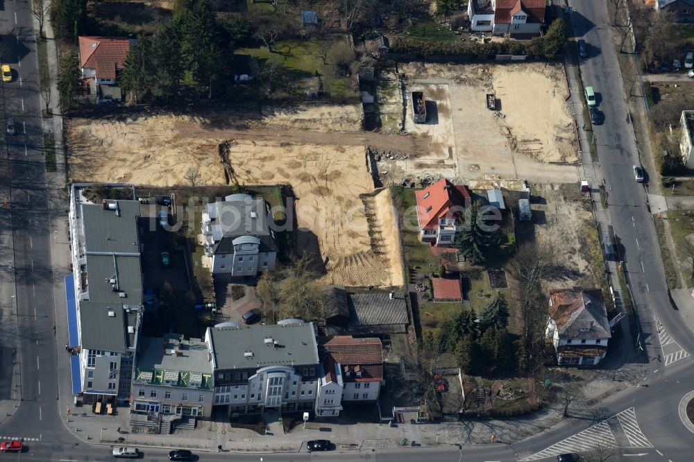 Berlin von oben - Baustelle zum Neubau eines Einkaufszentrums der Lidl Dienstleistung GmbH & Co. KG in Mahlsdorf in Berlin