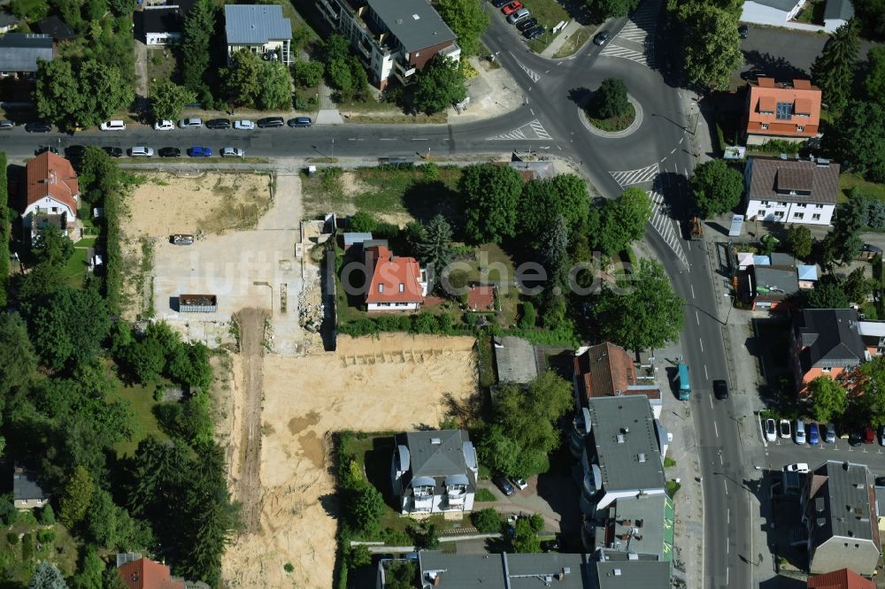 Luftaufnahme Berlin - Baustelle zum Neubau eines Einkaufszentrums der Lidl Dienstleistung GmbH & Co. KG in Mahlsdorf in Berlin