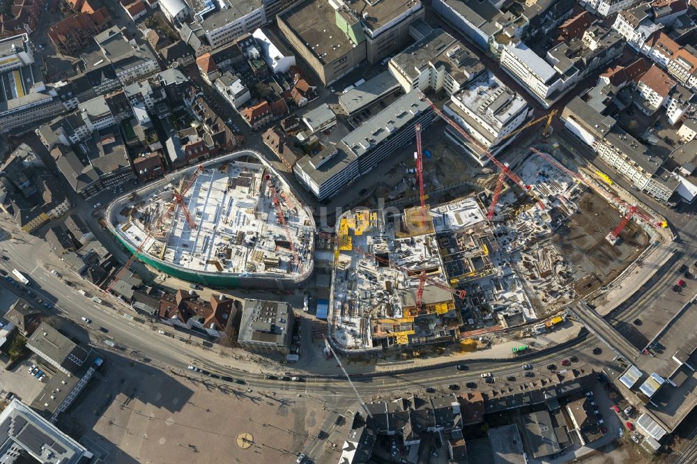 Luftaufnahme Recklinghausen - Baustelle zum Neubau des Einkaufszentrums Recklinghausen Arcaden auf dem Gelände des ehemaligen Löhrhof Center s gegenüber dem Rathaus Recklinghausen im Bundesland Nordrhein-Westfalen NRW