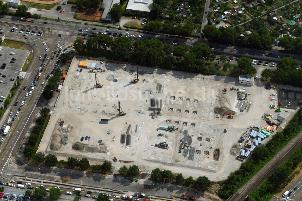 Karlsruhe von oben - Baustelle zum Neubau des Einrichtungshaus - Möbelmarkt der IKEA Deutschland GmbH & Co. KG in Karlsruhe im Bundesland Baden-Württemberg, Deutschland