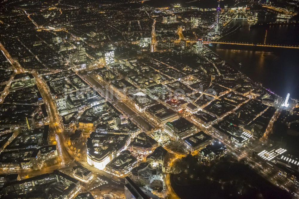 Düsseldorf von oben - Baustelle zum Neubau einer Einzelhandels- und Büroimmobilie „ Kö-Bogen “ in Düsseldorf im Bundesland Nordrhein-Westfalen