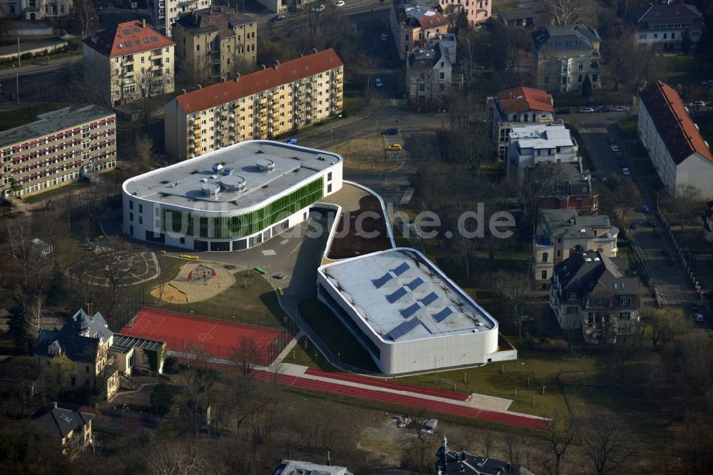 Luftbild Leipzig - Baustelle zum Neubau der Erich-Kästner-Schule an der Erfurter Straße in Leipzig im Bundesland Sachsen