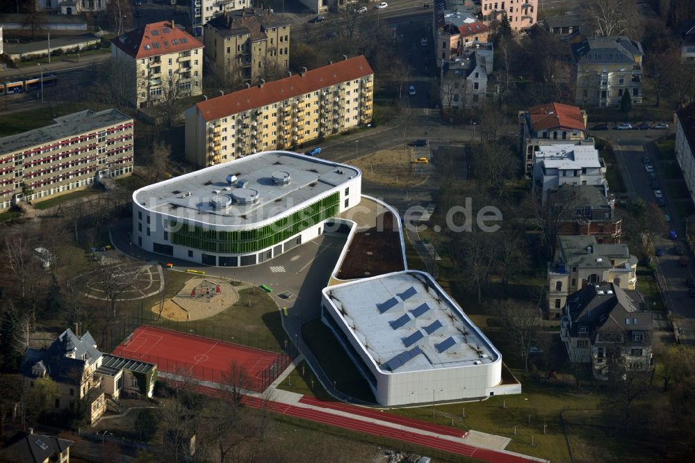 Luftaufnahme Leipzig - Baustelle zum Neubau der Erich-Kästner-Schule an der Erfurter Straße in Leipzig im Bundesland Sachsen