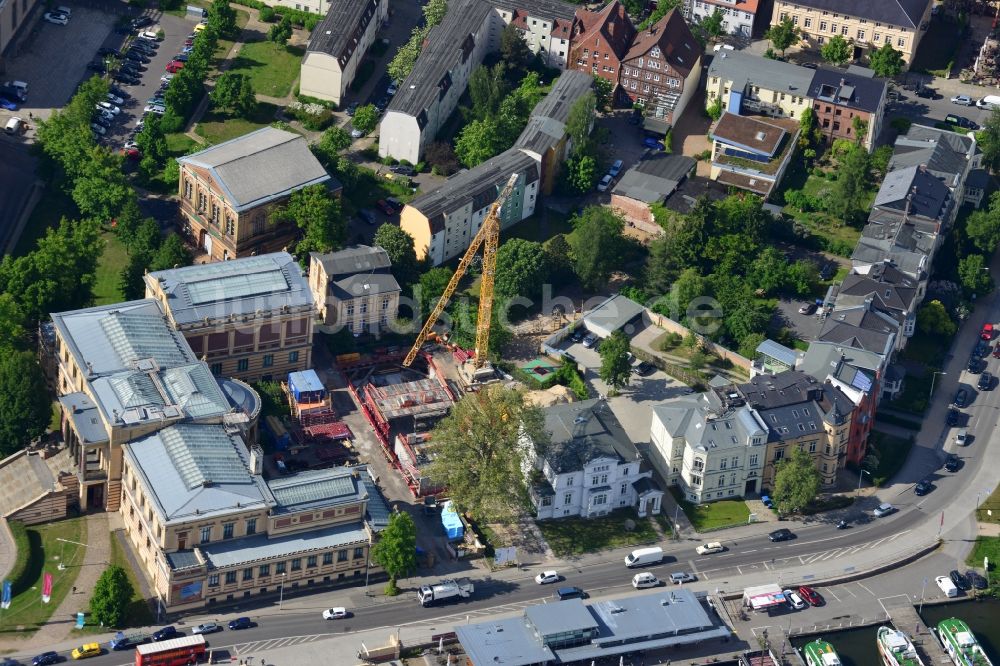 Schwerin aus der Vogelperspektive: Baustelle zum Neubau Erweiterung des Galeriegebäudes und Anbau für die Galerie Alte & Neue Meister in Schwerin im Bundesland Mecklenburg-Vorpommern