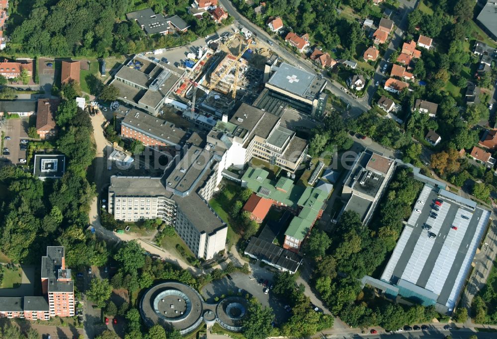 Luftbild Lüneburg - Baustelle zum Neubau des Erweiterungsbaus des Städtischen Klinikums Lüneburg in Lüneburg im Bundesland Niedersachsen