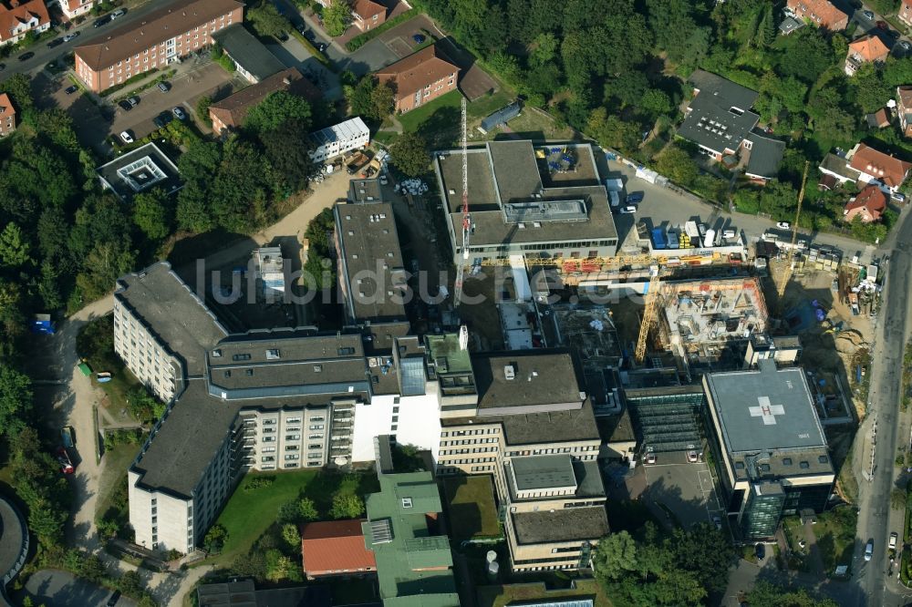 Luftaufnahme Lüneburg - Baustelle zum Neubau des Erweiterungsbaus des Städtischen Klinikums Lüneburg in Lüneburg im Bundesland Niedersachsen