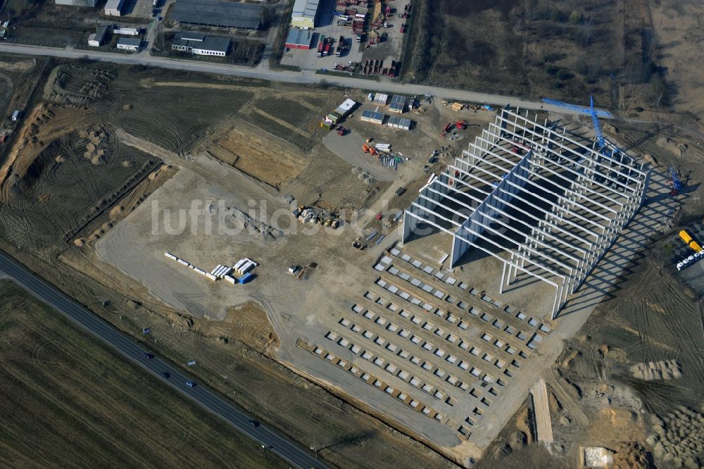 Luftbild Hoppegarten - Baustelle zum Neubau der Europazentrale Clinton in Hoppegarten im Bundesland Brandenburg