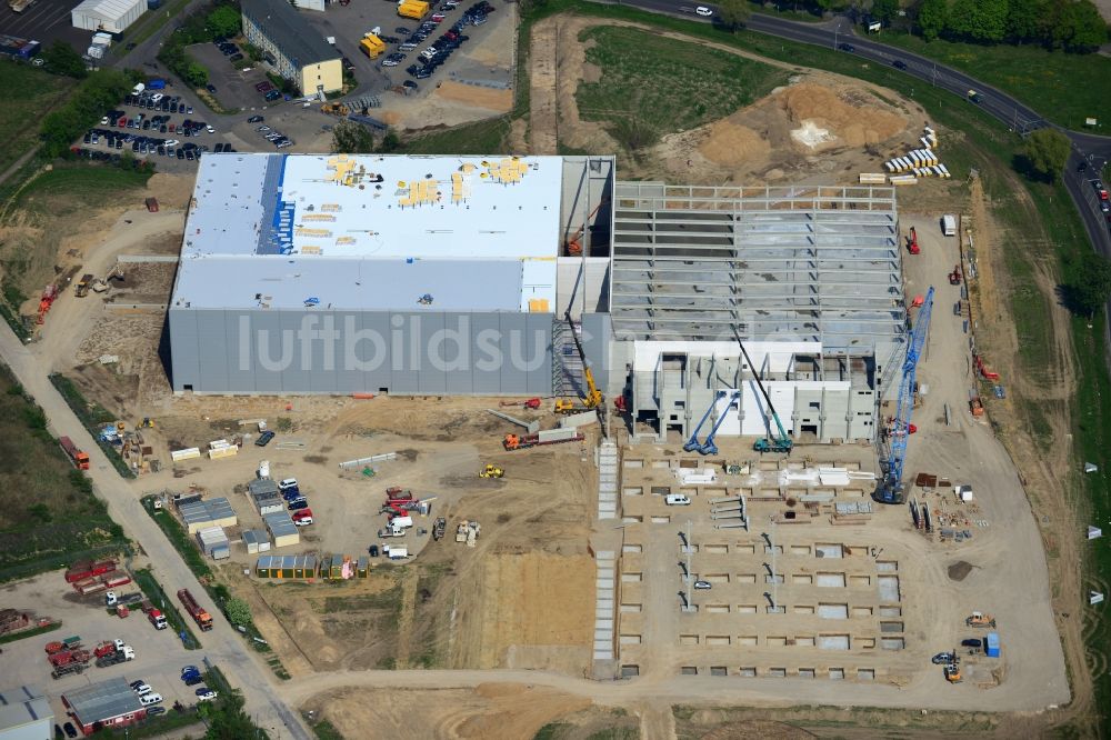 Luftbild Hoppegarten - Baustelle zum Neubau der Europazentrale Clinton in Hoppegarten im Bundesland Brandenburg