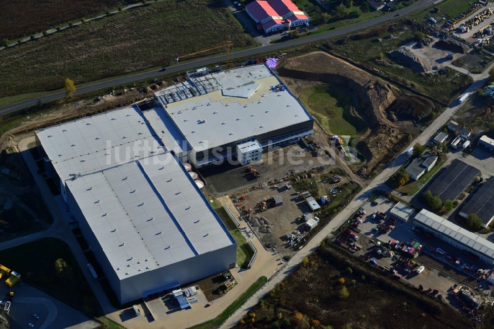 Hoppegarten von oben - Baustelle zum Neubau der Europazentrale Clinton in Hoppegarten im Bundesland Brandenburg