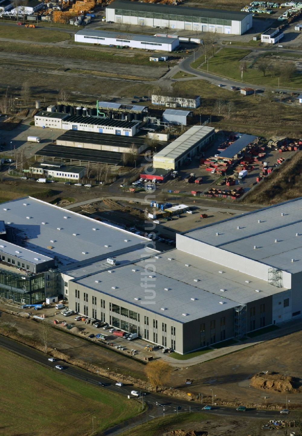 Hoppegarten von oben - Baustelle zum Neubau der Europazentrale Clinton in Hoppegarten im Bundesland Brandenburg