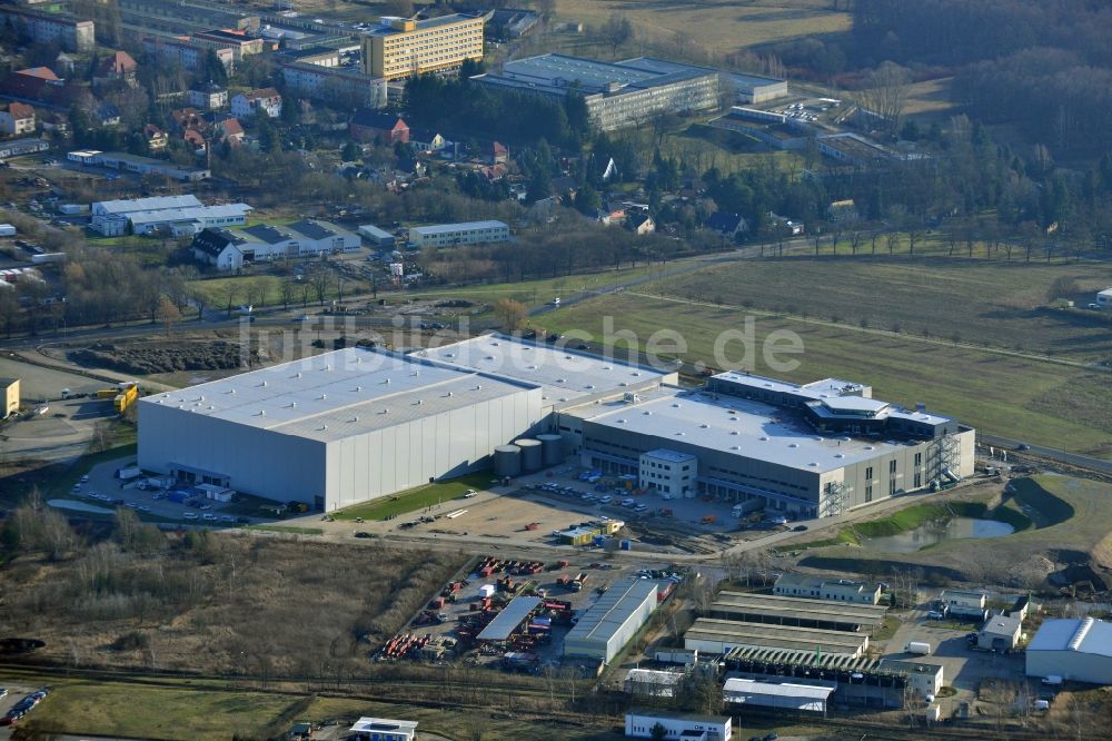 Hoppegarten von oben - Baustelle zum Neubau der Europazentrale Clinton in Hoppegarten im Bundesland Brandenburg