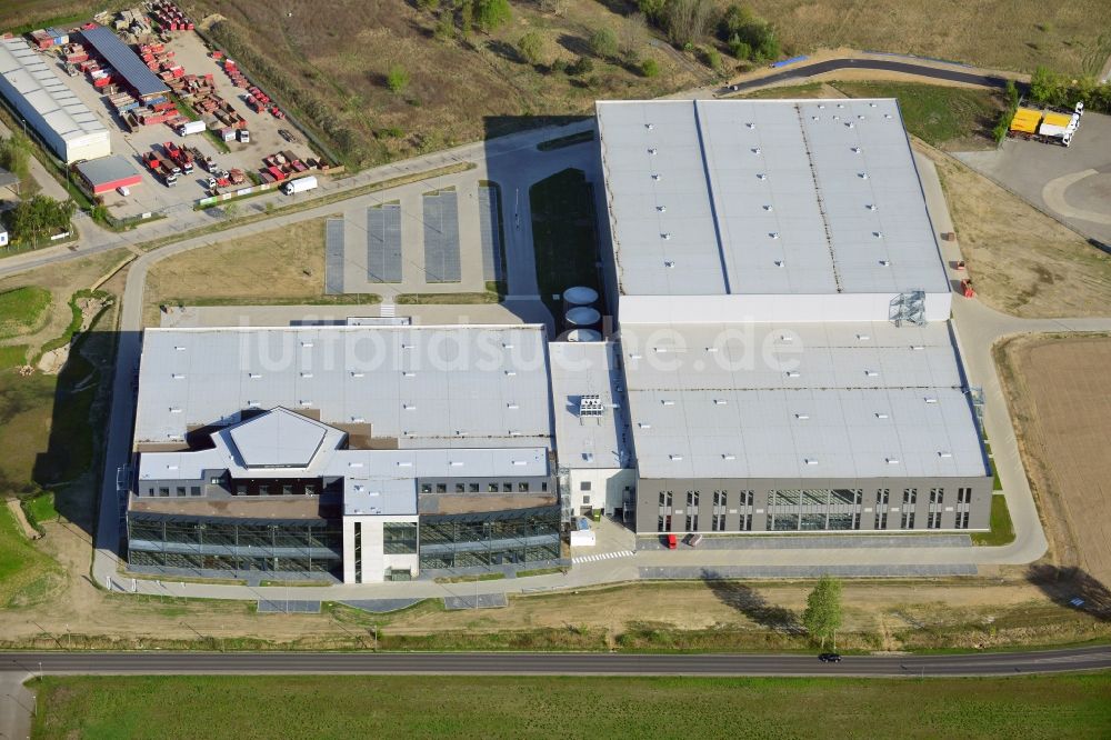 Luftaufnahme Hoppegarten - Baustelle zum Neubau der Europazentrale Clinton in Hoppegarten im Bundesland Brandenburg