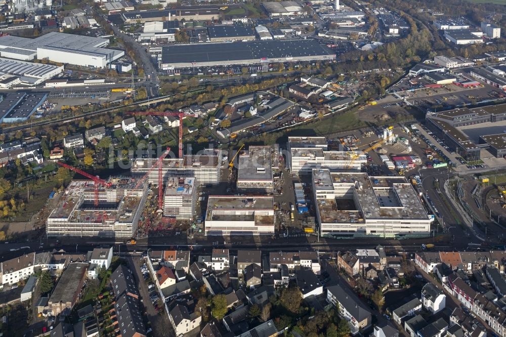 Luftaufnahme Mülheim an der Ruhr - Baustelle zum Neubau der Fachhochschule / Hochschule Ruhr West in Mülheim an der Ruhr im Bundesland Nordrhein-Westfalen NRW