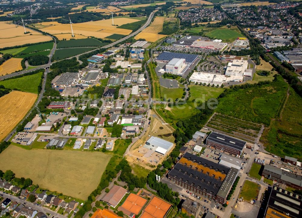 Luftaufnahme Witten - Baustelle zum Neubau eines Firmengeländes im Gewerbegebiet Salinger Feld in Witten im Bundesland Nordrhein-Westfalen