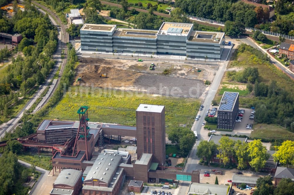 Luftaufnahme Essen - Baustelle zum Neubau der Folkwang Universität der Künste auf dem Welterbe Zollverein in Essen im Bundesland Nordrhein-Westfalen