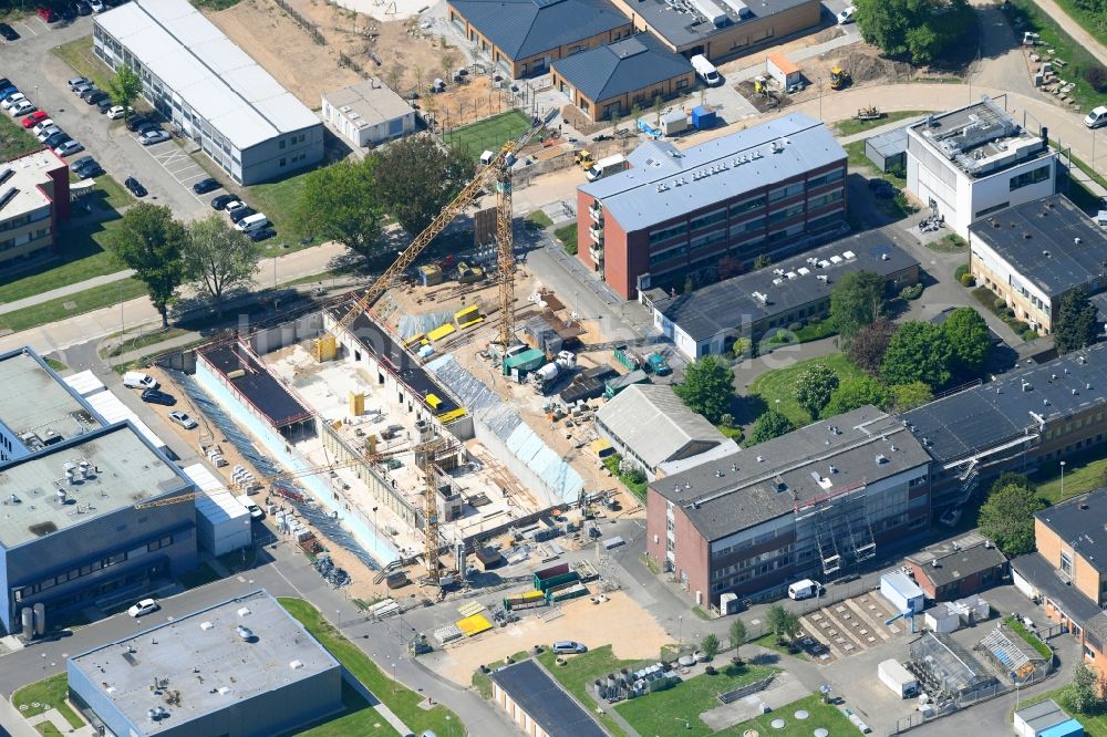 Luftbild Jülich - Baustelle zum Neubau eines Forschungs- Gebäude und Bürokomplex in Jülich im Bundesland Nordrhein-Westfalen, Deutschland