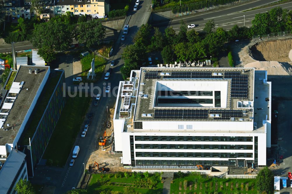 Luftaufnahme Bonn - Baustelle zum Neubau eines Forschungs- Gebäudes und Bürokomplex Labor-Rotationsgebäude der Universität in Bonn im Bundesland Nordrhein-Westfalen, Deutschland