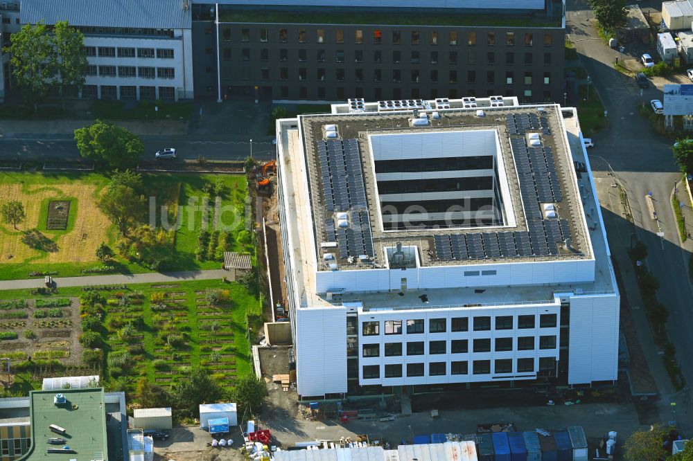 Bonn von oben - Baustelle zum Neubau eines Forschungs- Gebäudes und Bürokomplex Labor-Rotationsgebäude der Universität in Bonn im Bundesland Nordrhein-Westfalen, Deutschland