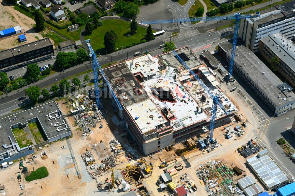 Luftaufnahme Darmstadt - Baustelle zum Neubau eines Forschungs- Gebäudes und Bürokomplex Translational Science Center in Darmstadt im Bundesland Hessen, Deutschland